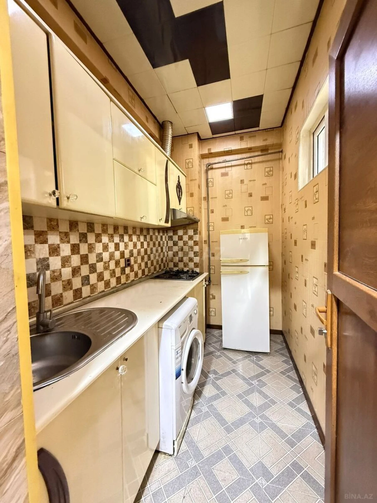 Satılır 2 otaqlı mənzil 52 m²