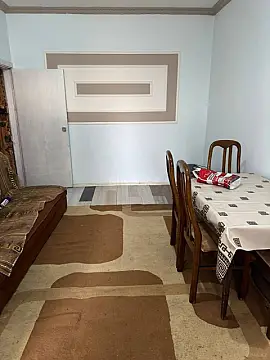 Kirayə verilir 2 otaqlı mənzil 45 m² — Bakı, Memar Əcəmi yanı 2 otaq 45.00 m²