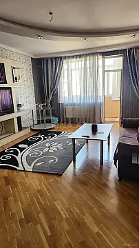 Kirayə verilir 3 otaqlı mənzil 140 m² — Bakı 3 otaq 140.00 m²