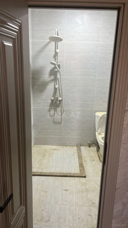 Satılır 3 otaqlı mənzil 112 m²