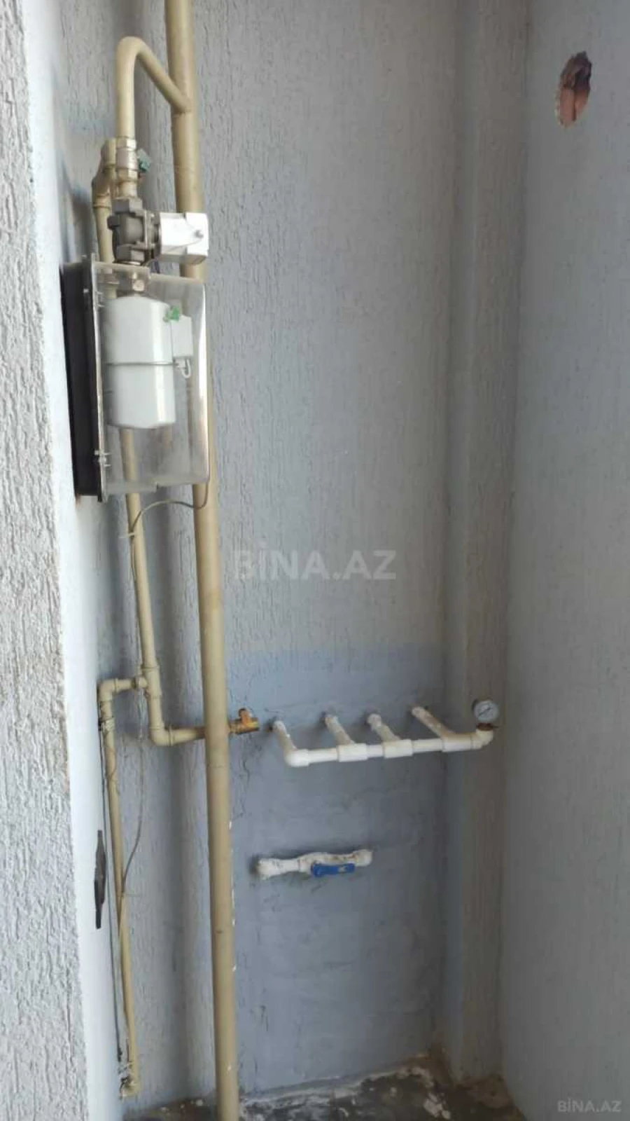 Satılır 3 otaqlı mənzil 112 m²