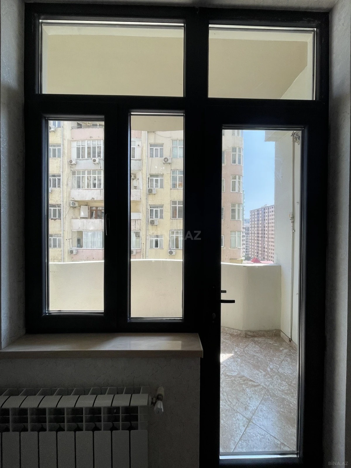 Kirayə verilir 2 otaqlı mənzil 80 m²