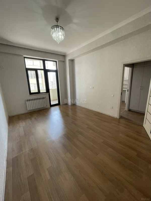 Kirayə verilir 2 otaqlı mənzil 80 m²