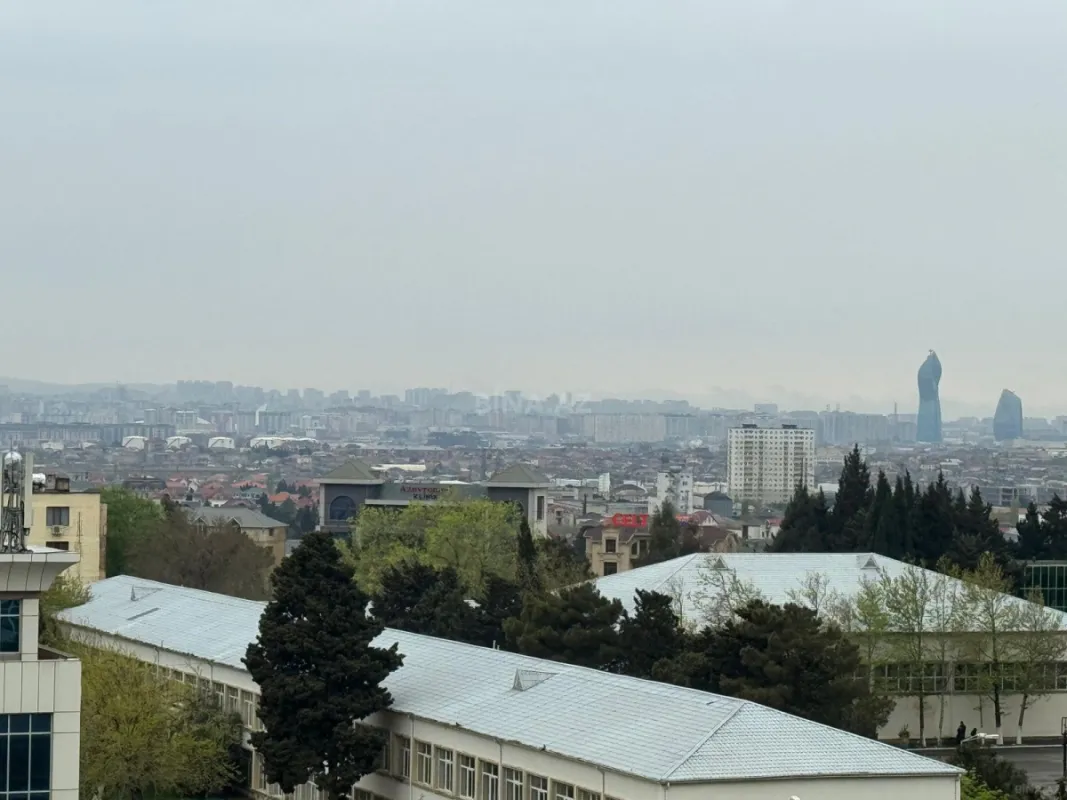 Satılır 3 otaqlı mənzil 120 m²