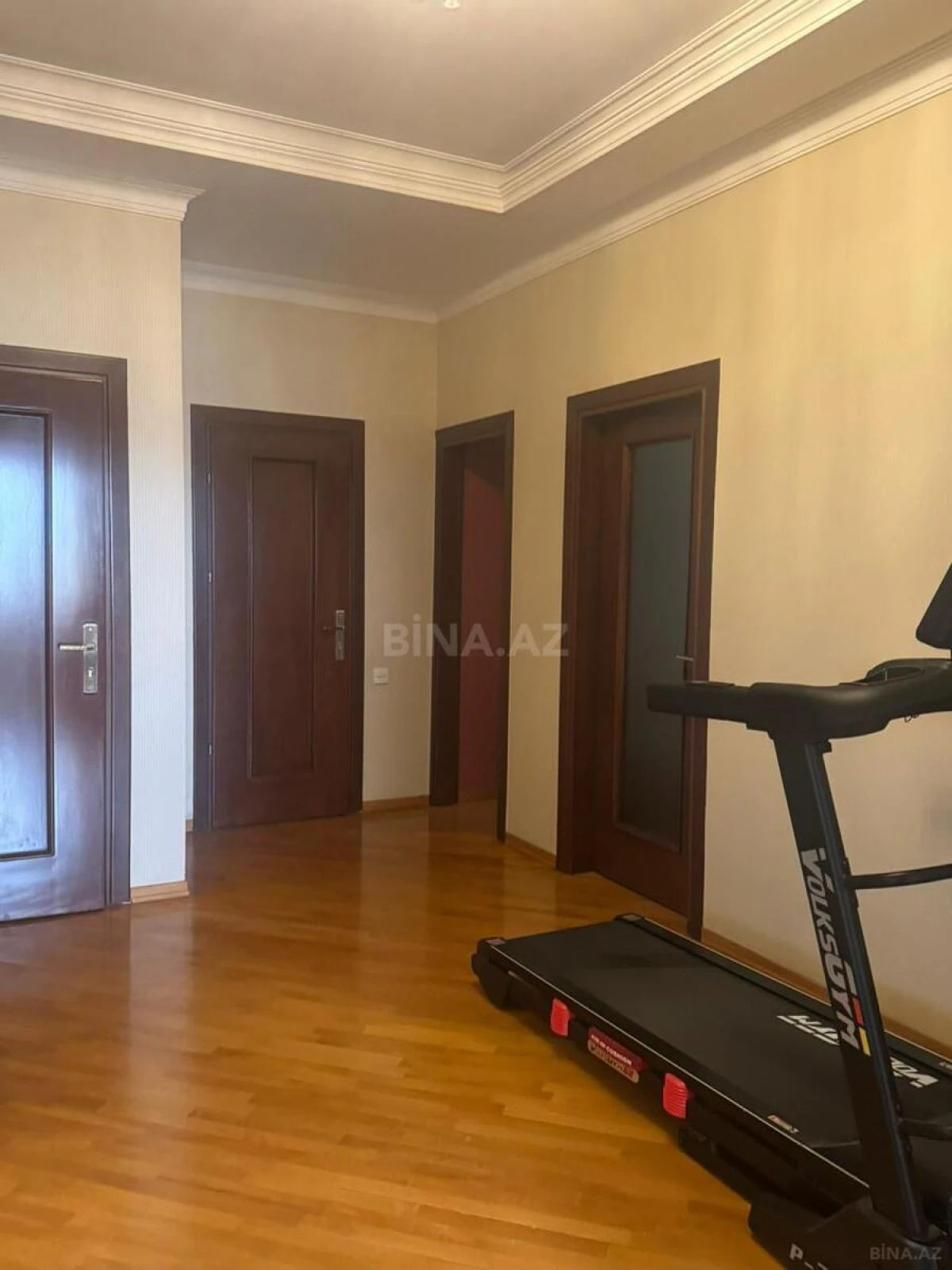 Satılır 3 otaqlı mənzil 120 m²