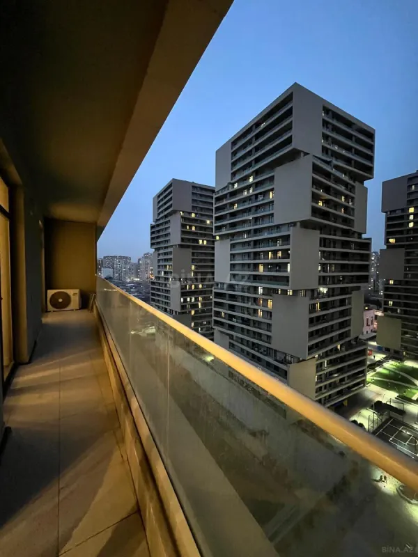 Kirayə verilir 3 otaqlı mənzil 103 m²