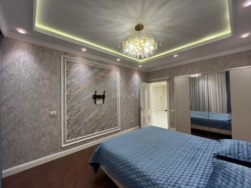 Kirayə verilir 3 otaqlı mənzil 103 m²
