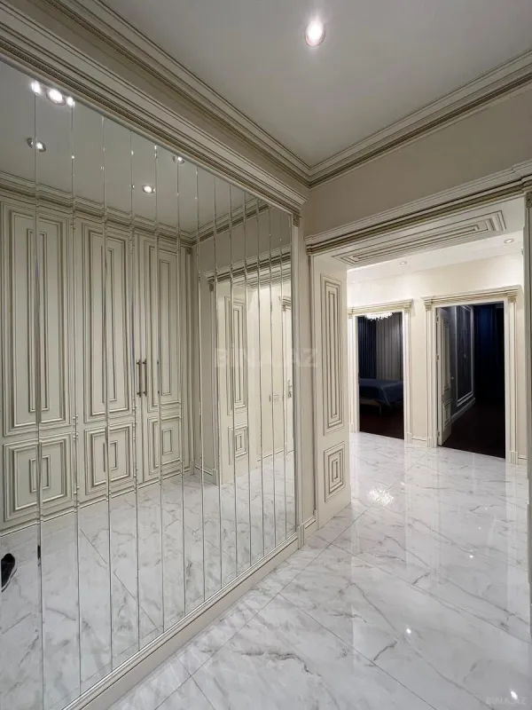 Kirayə verilir 3 otaqlı mənzil 103 m²