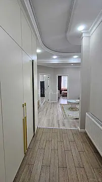 Kirayə verilir 2 otaqlı mənzil 79 m²