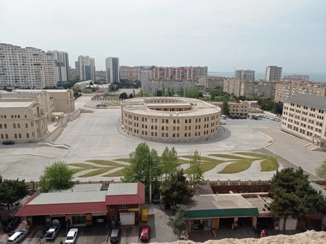 Kirayə verilir 2 otaqlı mənzil 55 m²