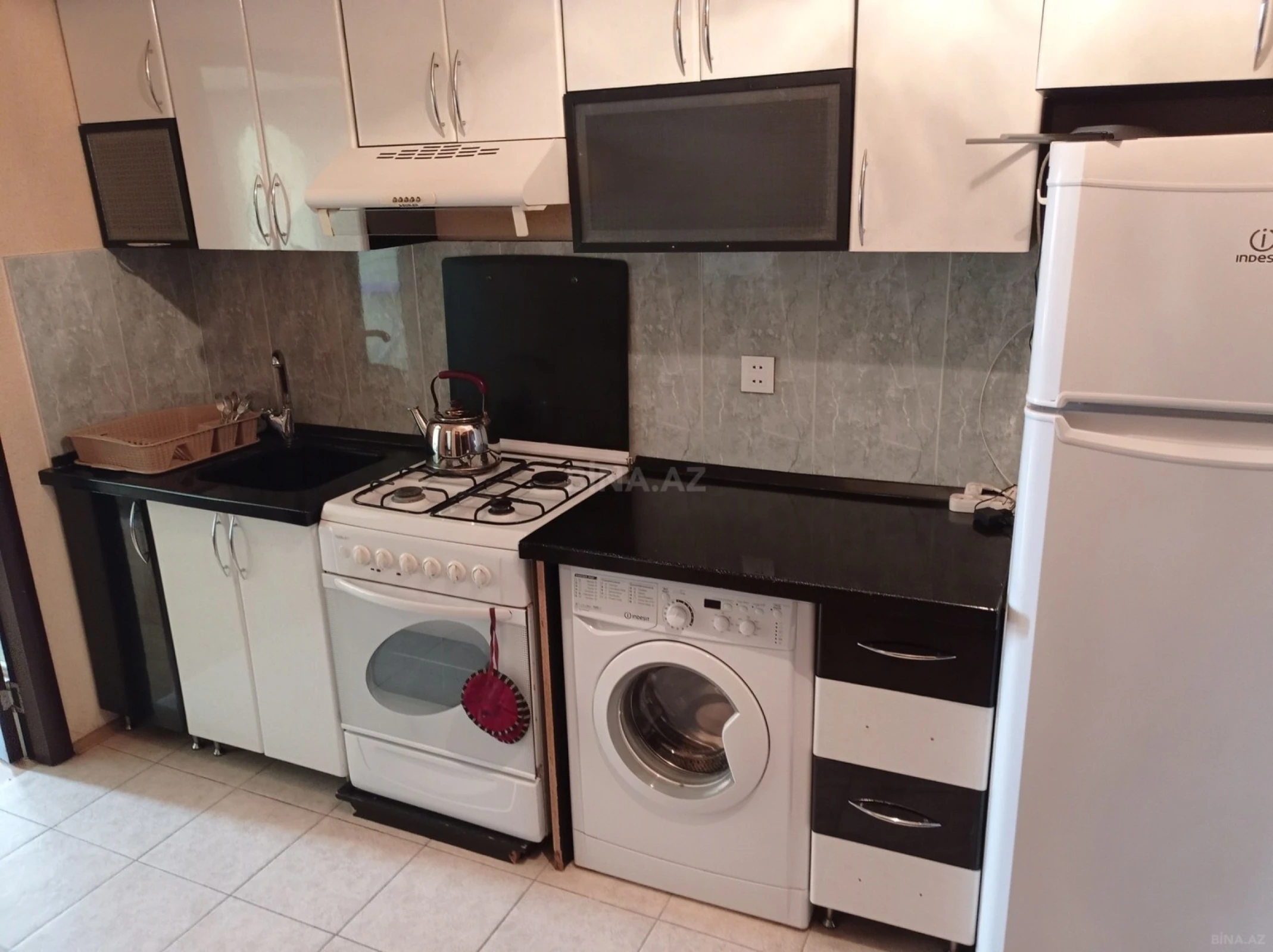 Kirayə verilir 2 otaqlı mənzil 55 m²