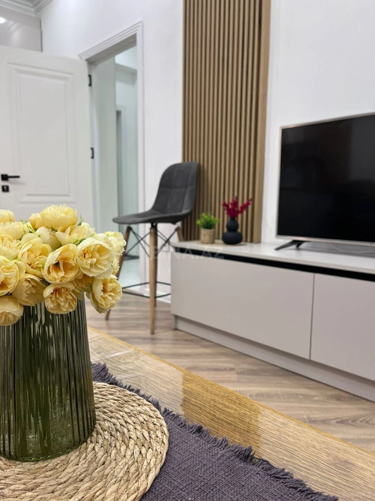 Kirayə verilir 2 otaqlı mənzil 65 m²