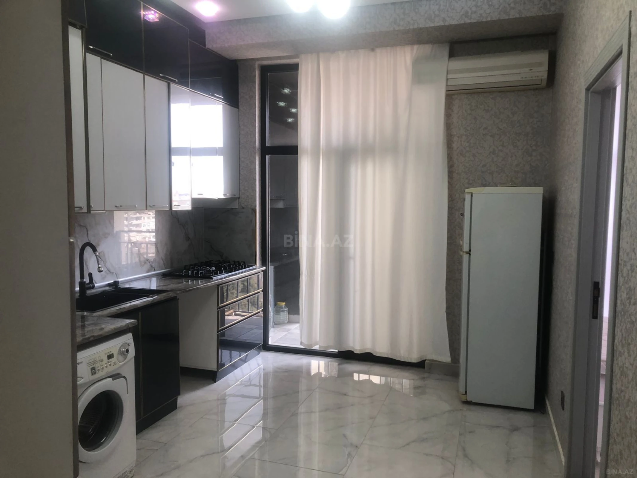 Kirayə verilir 3 otaqlı mənzil 84 m²