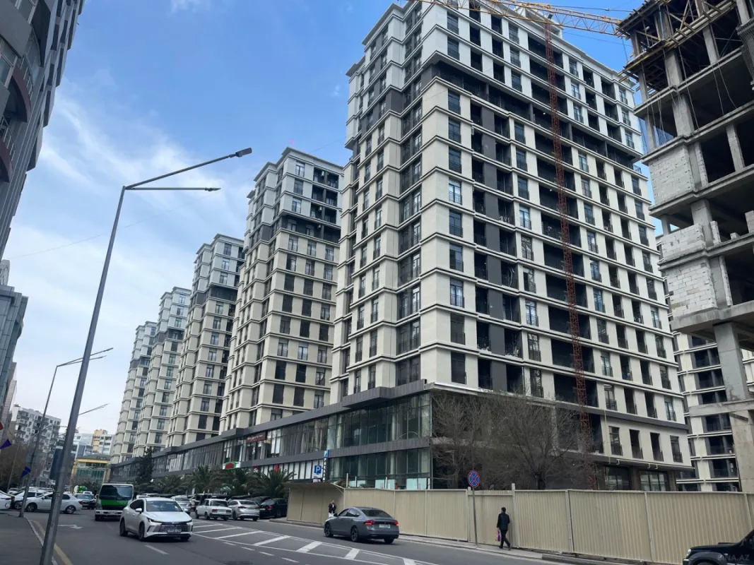 Kirayə verilir 3 otaqlı mənzil 84 m²