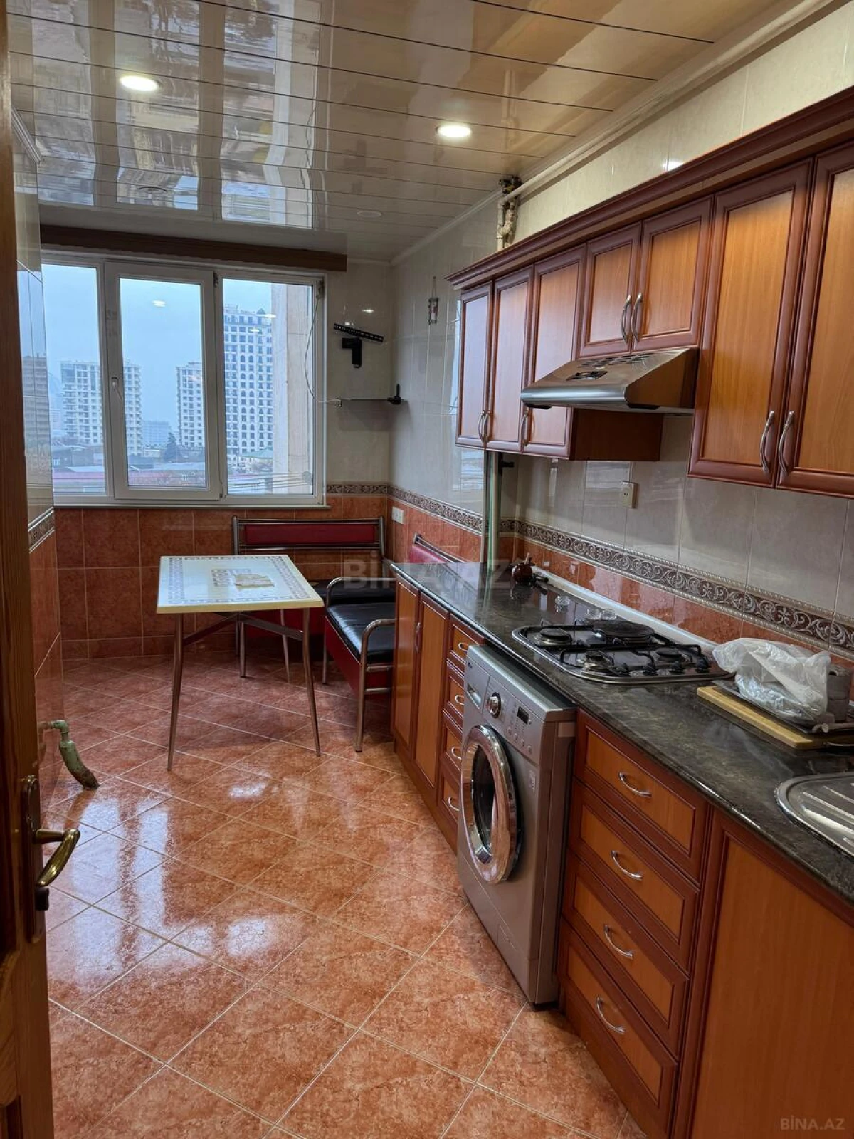 Satılır 3 otaqlı mənzil 100 m²