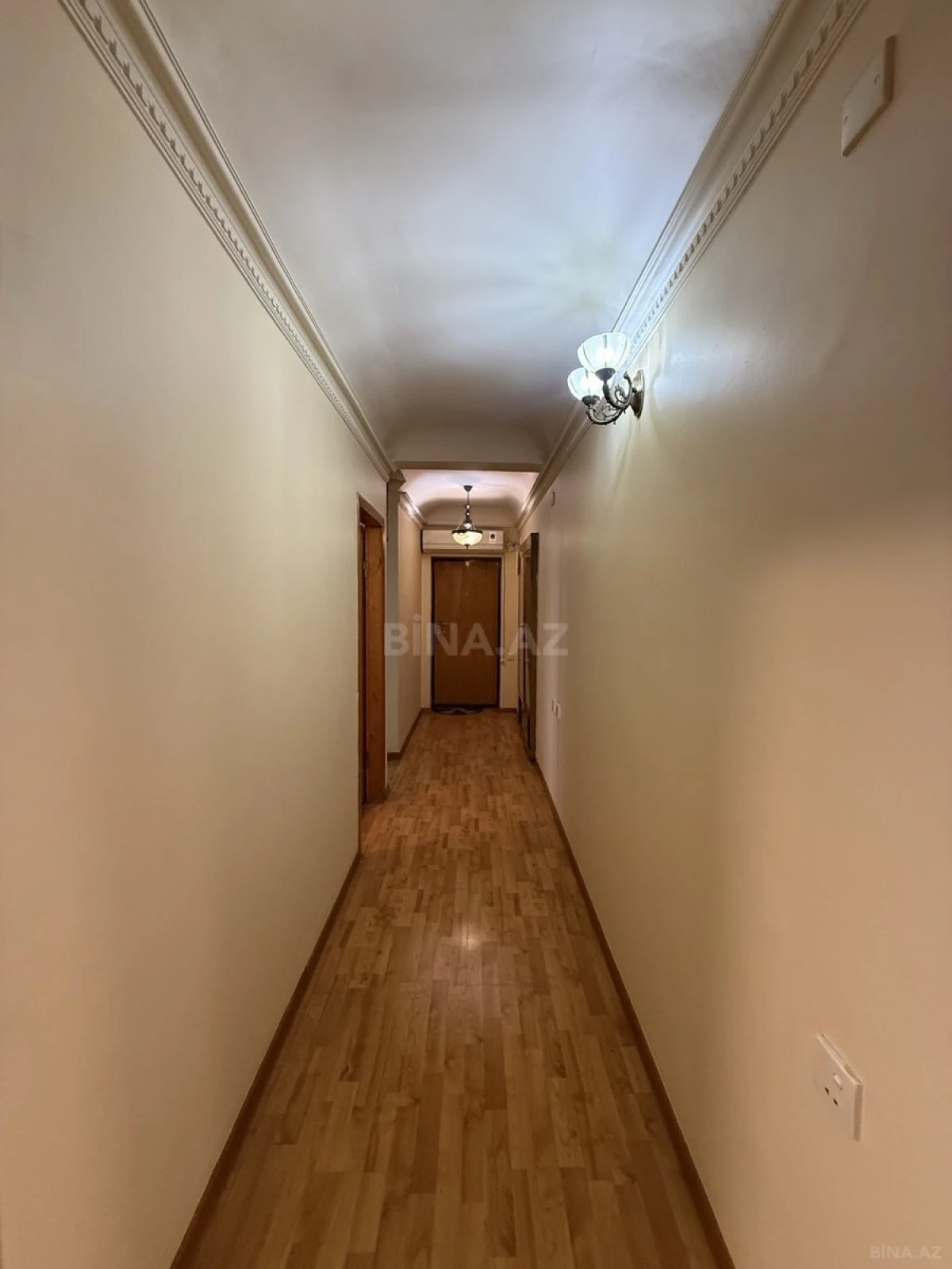 Satılır 3 otaqlı mənzil 75 m²