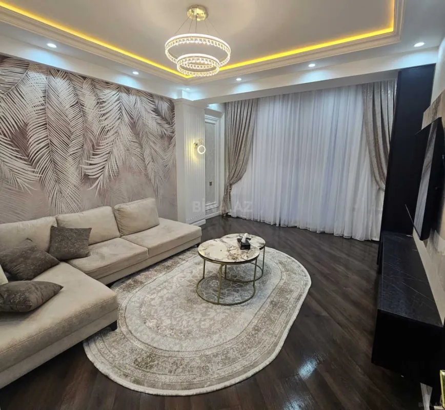 Kirayə verilir 2 otaqlı mənzil 84 m²