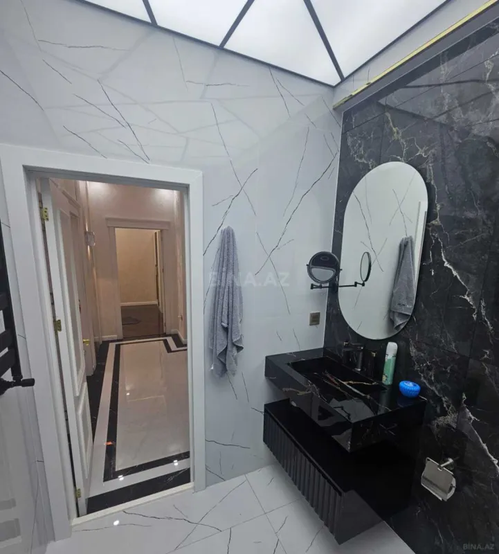 Kirayə verilir 2 otaqlı mənzil 84 m²