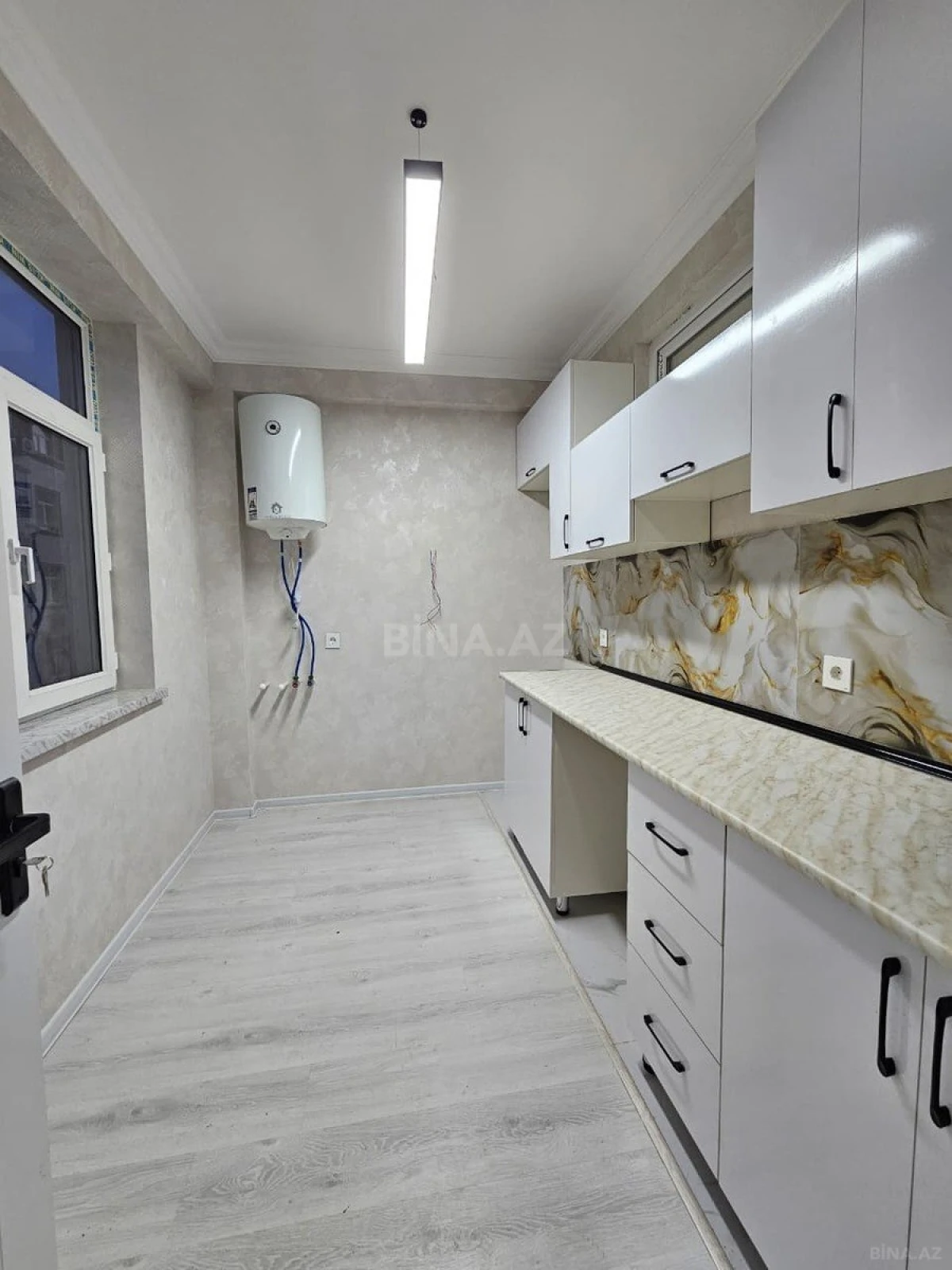 Satılır 2 otaqlı mənzil 44 m²