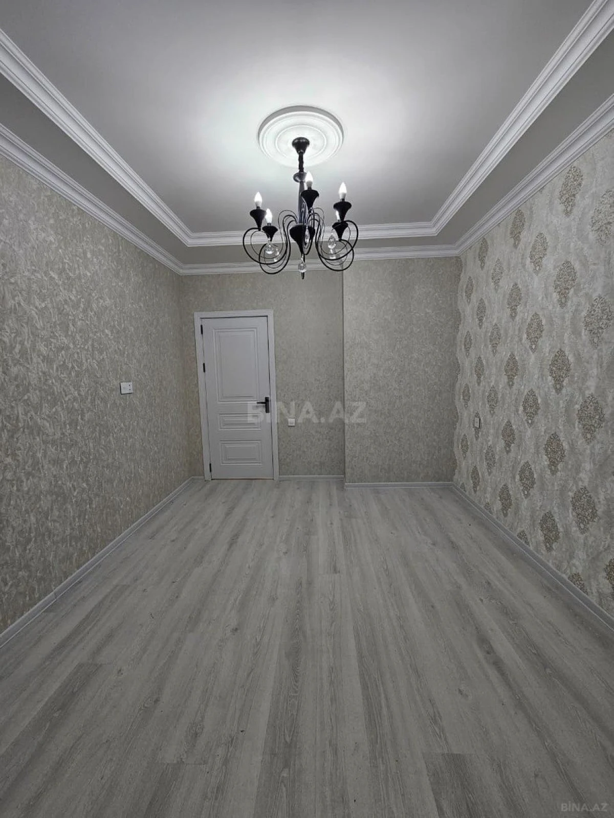 Satılır 2 otaqlı mənzil 44 m²