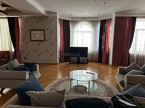 Kirayə verilir 5 otaqlı mənzil 340 m²
