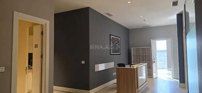 Kirayə verilir 5 otaqlı ofis 165 m²