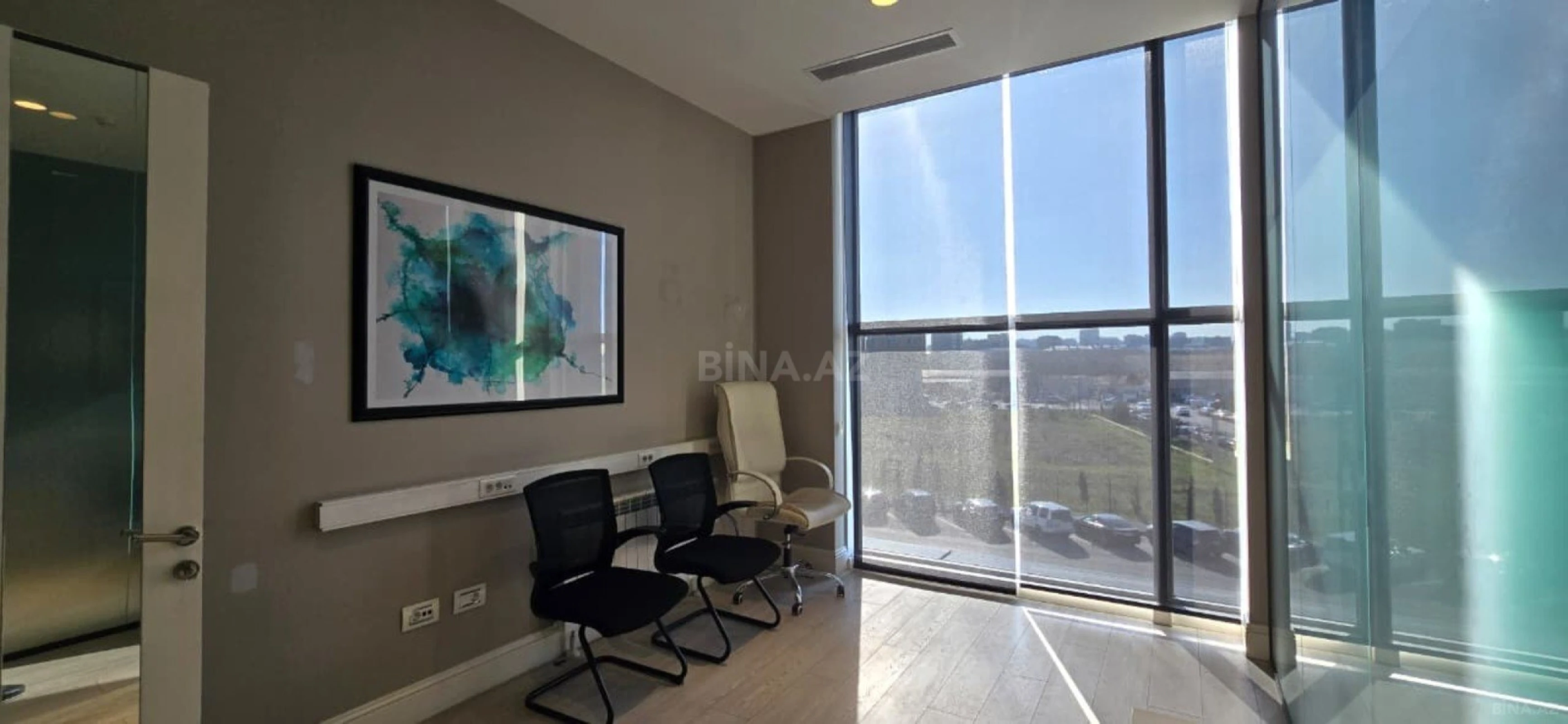 Kirayə verilir 5 otaqlı ofis 165 m²