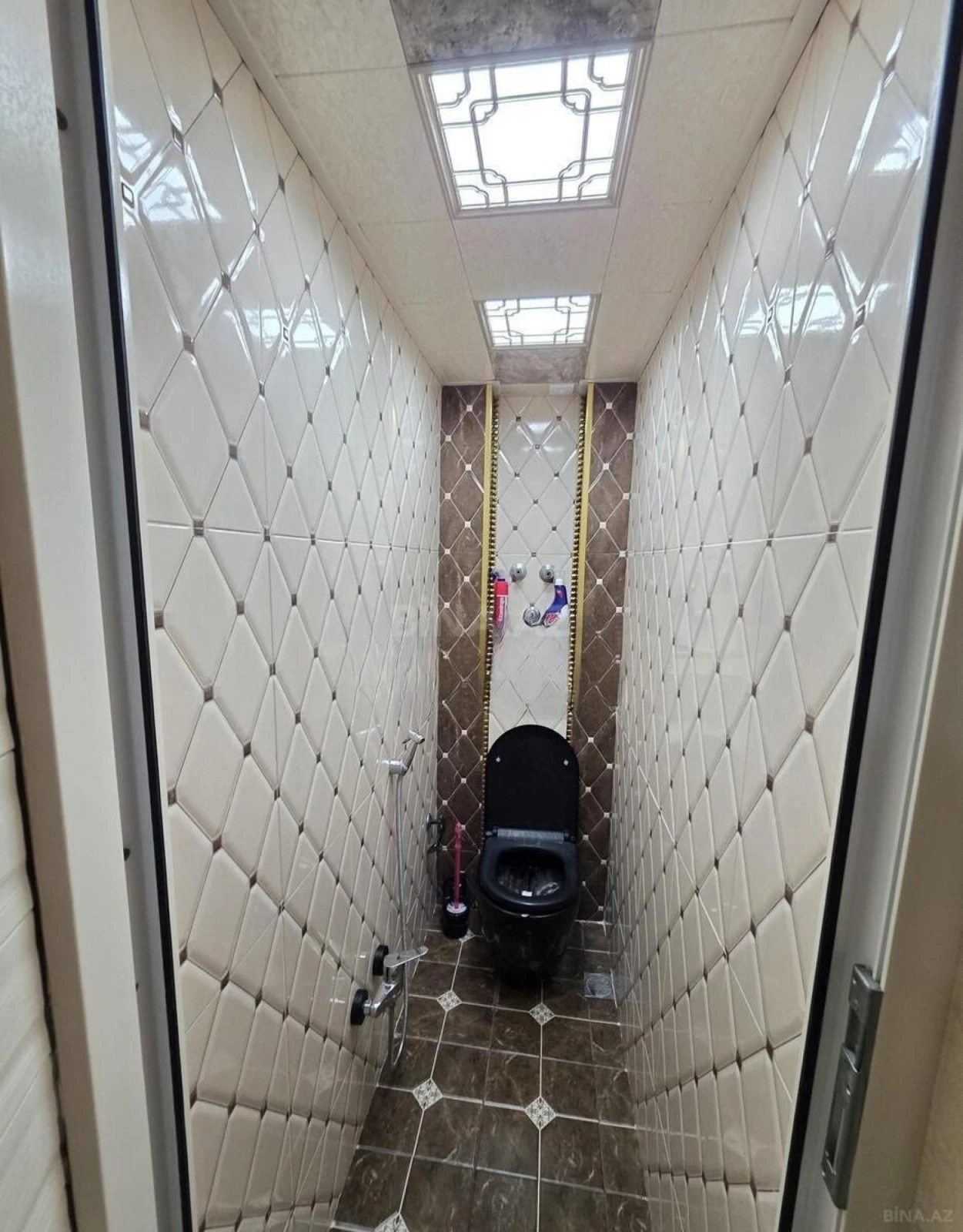 Satılır 3 otaqlı mənzil 66 m²