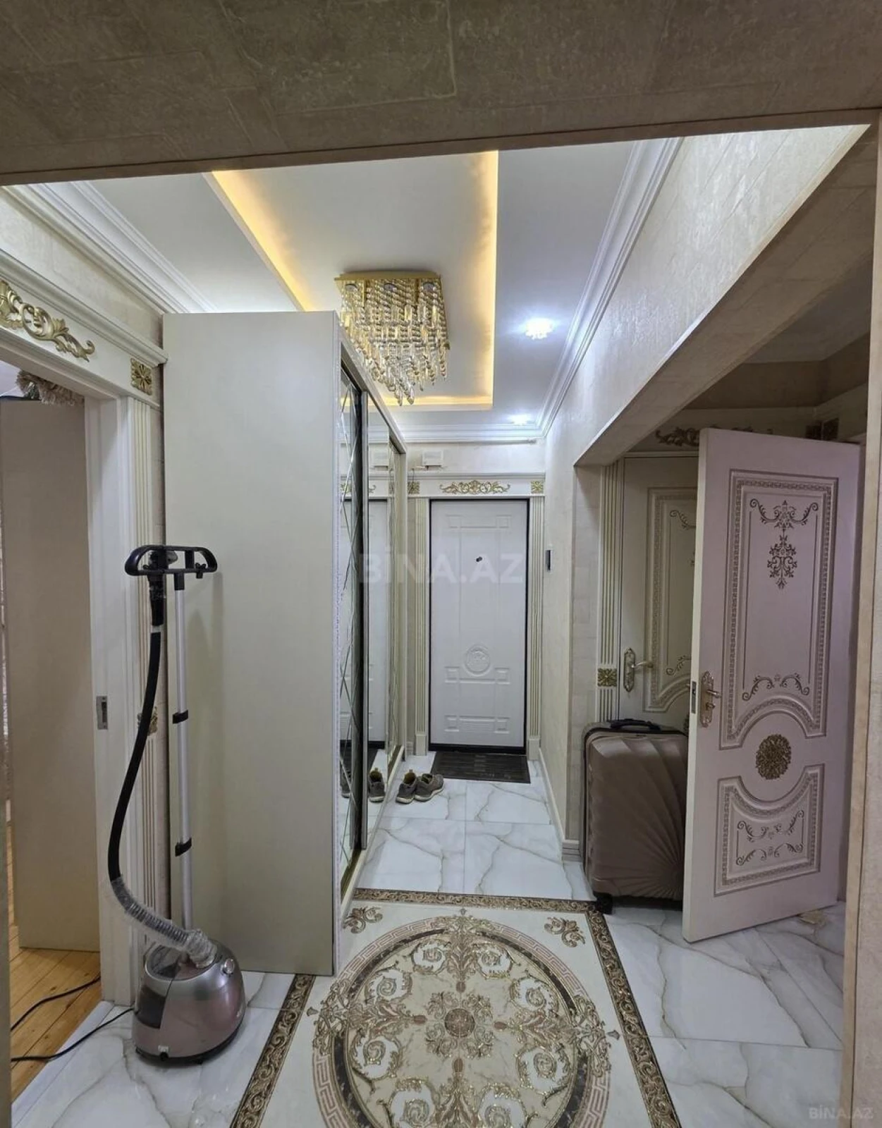 Satılır 3 otaqlı mənzil 66 m²