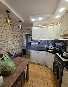 Satılır 3 otaqlı mənzil 66 m²