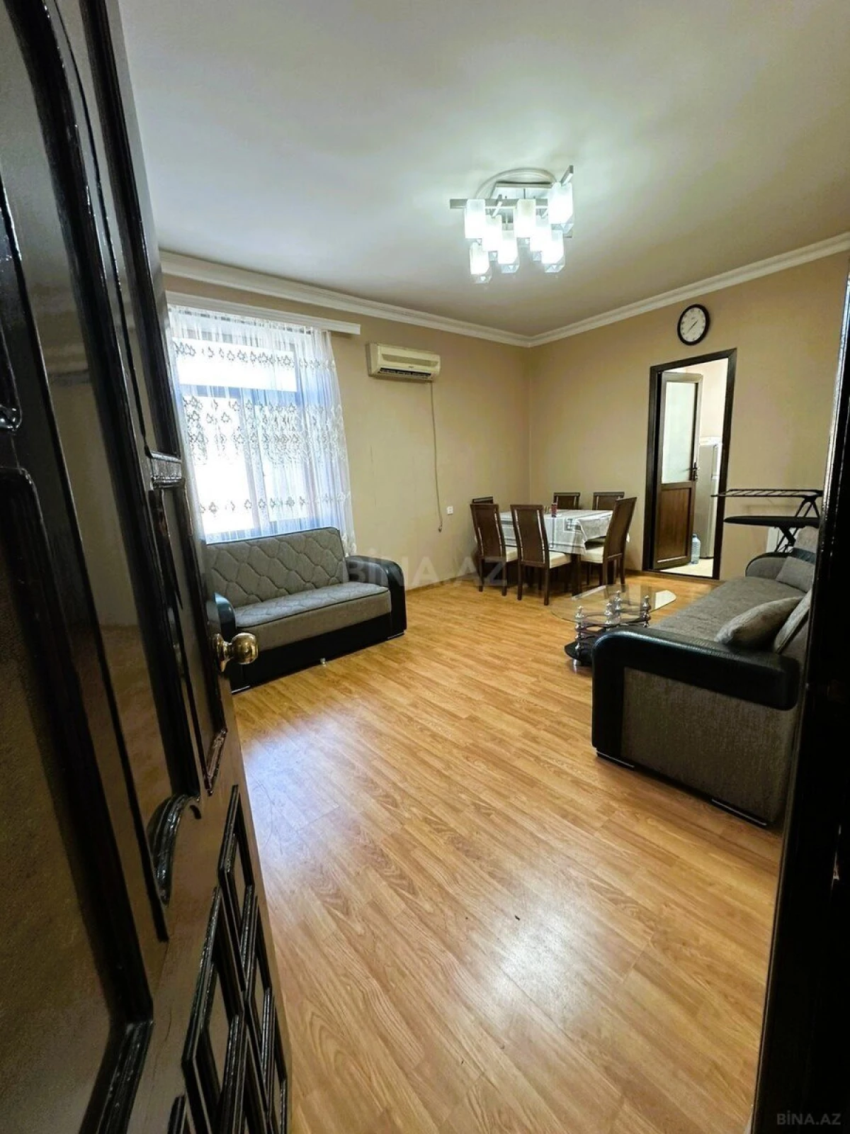 Kirayə verilir 2 otaqlı mənzil 60 m²
