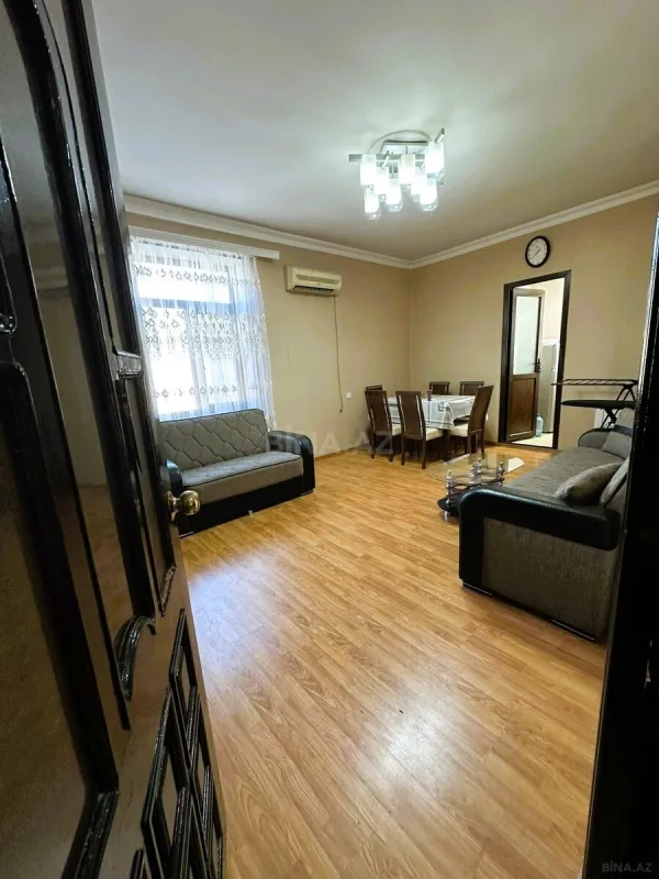 Kirayə verilir 2 otaqlı mənzil 60 m²