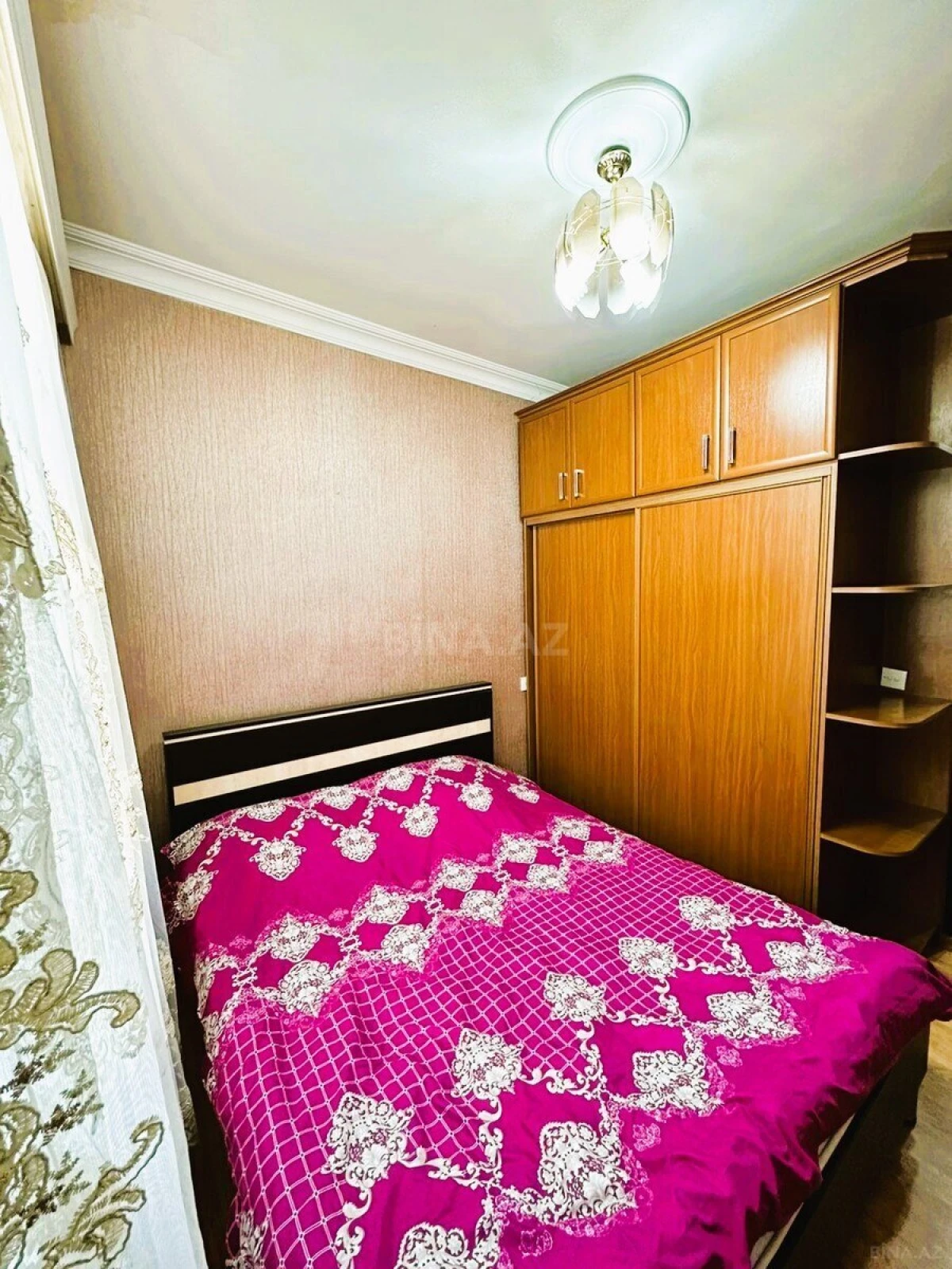 Kirayə verilir 2 otaqlı mənzil 60 m²