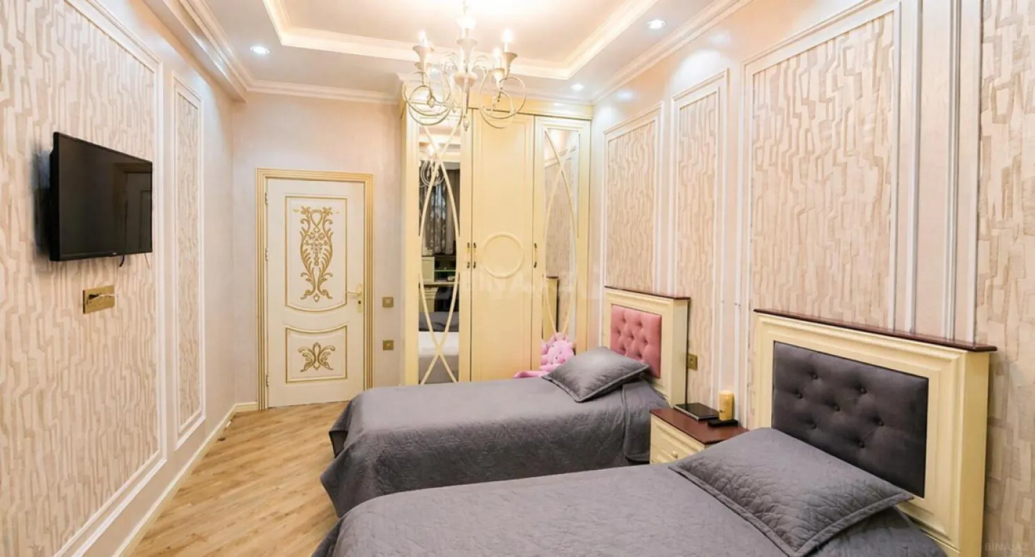 Satılır 3 otaqlı mənzil 100 m²