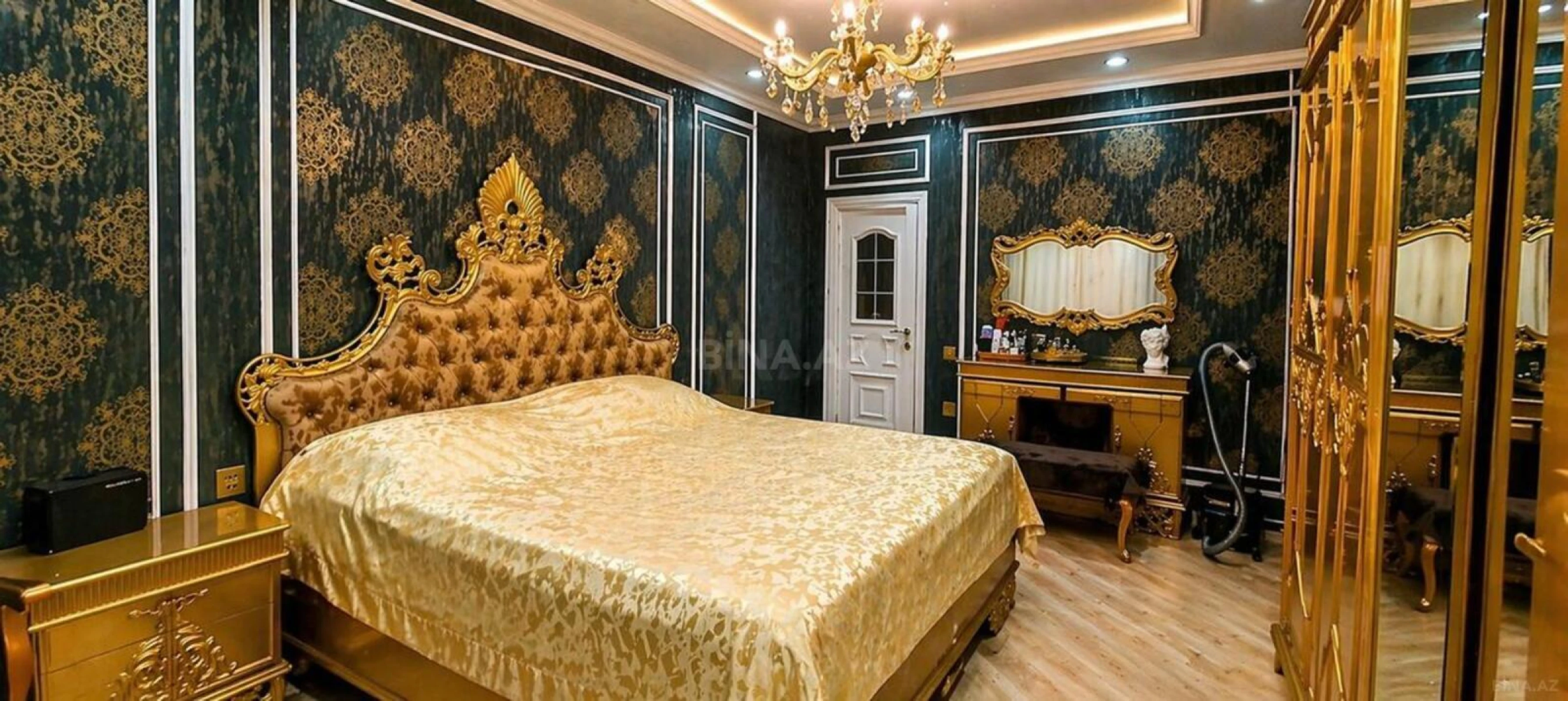 Satılır 3 otaqlı mənzil 100 m²