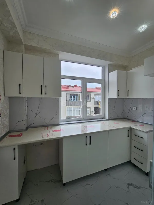 Satılır 2 otaqlı mənzil 44 m²