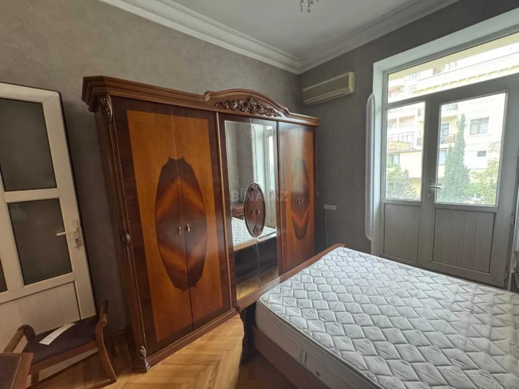 Kirayə verilir 3 otaqlı mənzil 80 m²