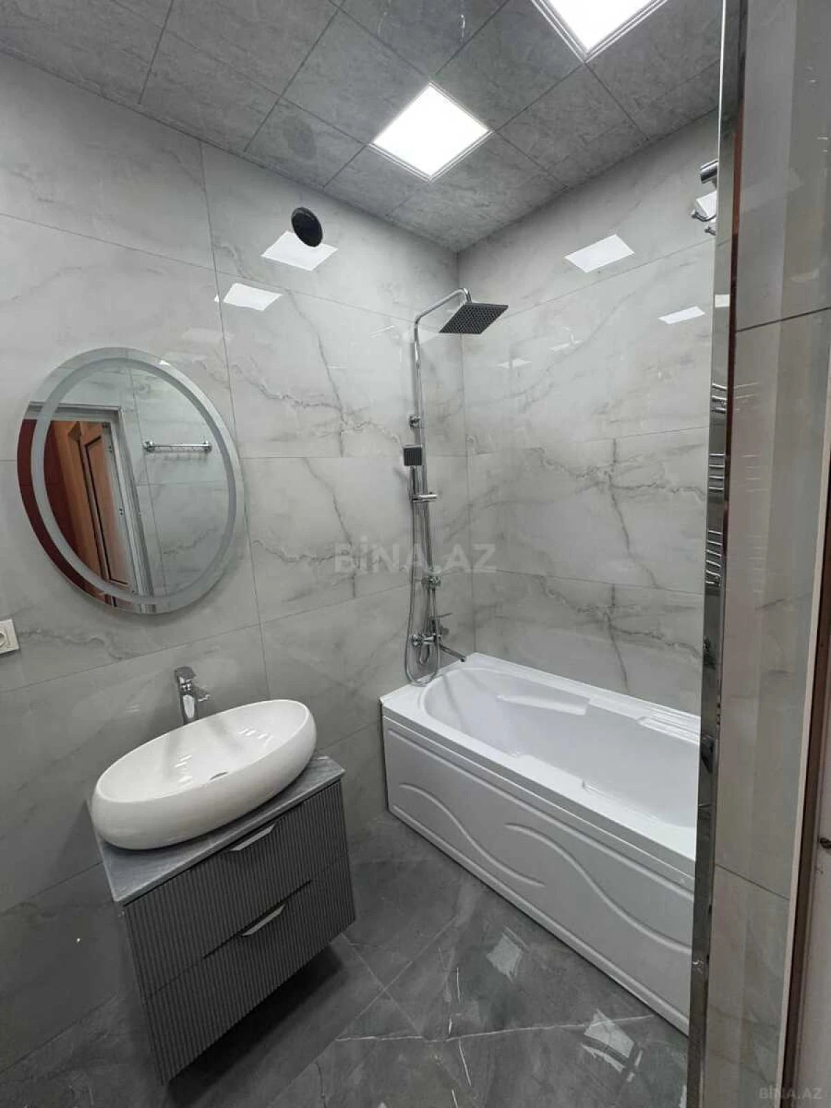 Kirayə verilir 3 otaqlı mənzil 80 m²
