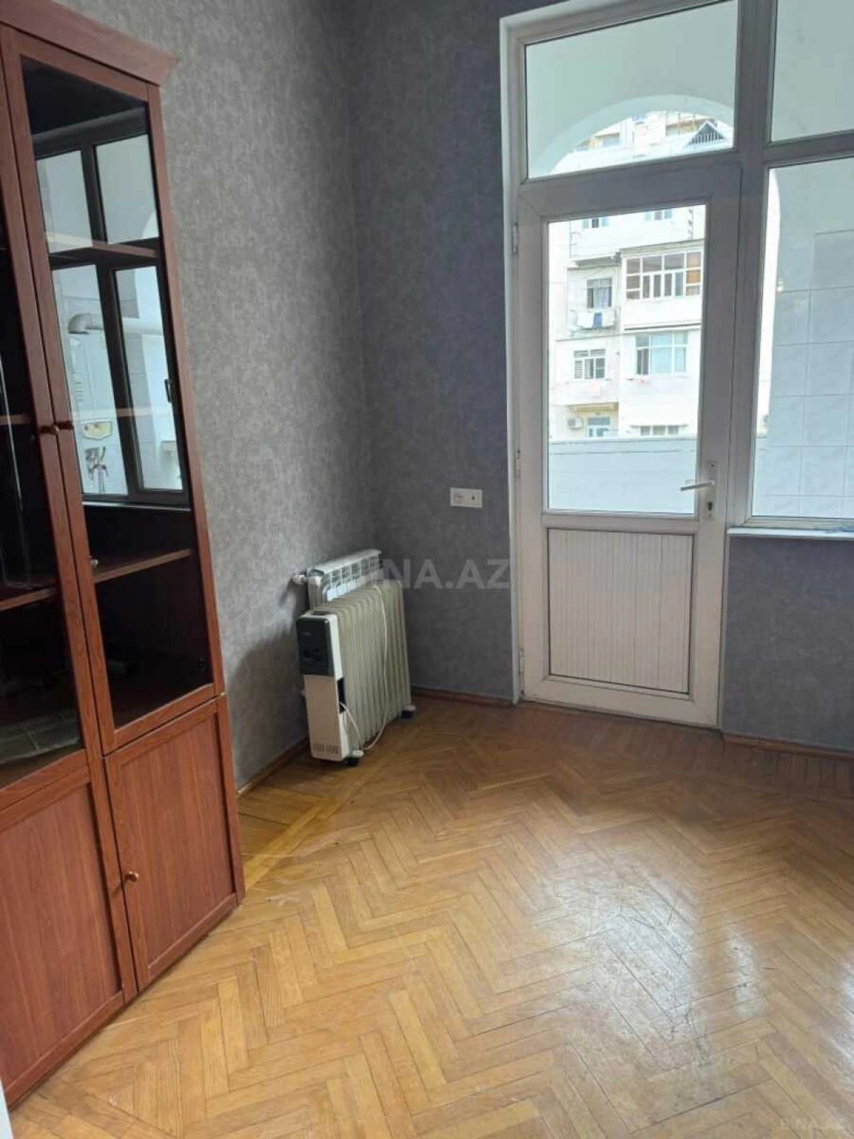 Kirayə verilir 3 otaqlı mənzil 80 m²