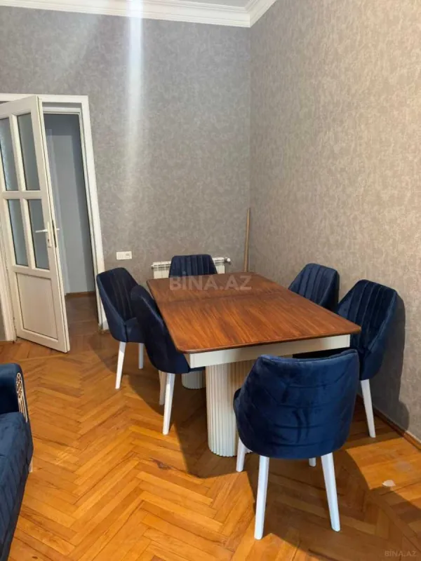 Kirayə verilir 3 otaqlı mənzil 80 m²
