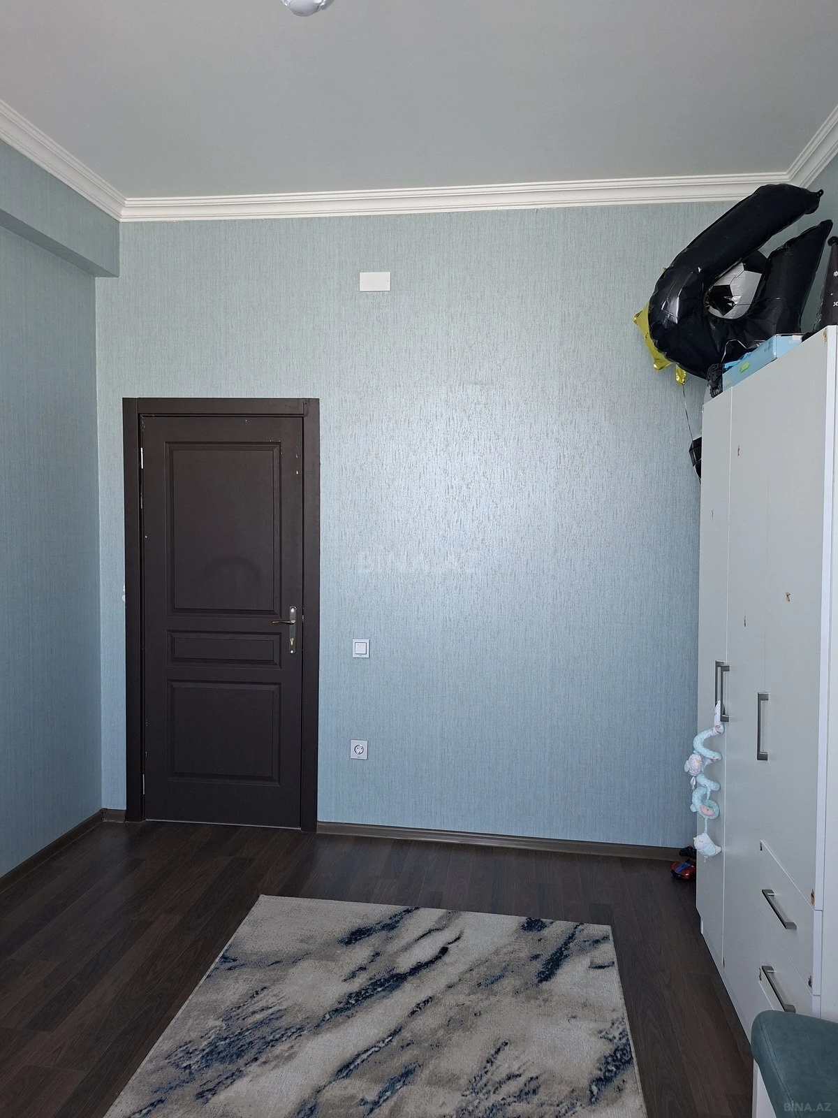Satılır 3 otaqlı mənzil 77 m²