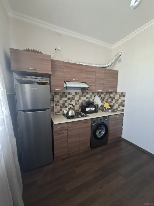 Satılır 3 otaqlı mənzil 77 m²