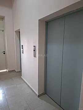 Satılır 3 otaqlı mənzil 77 m²