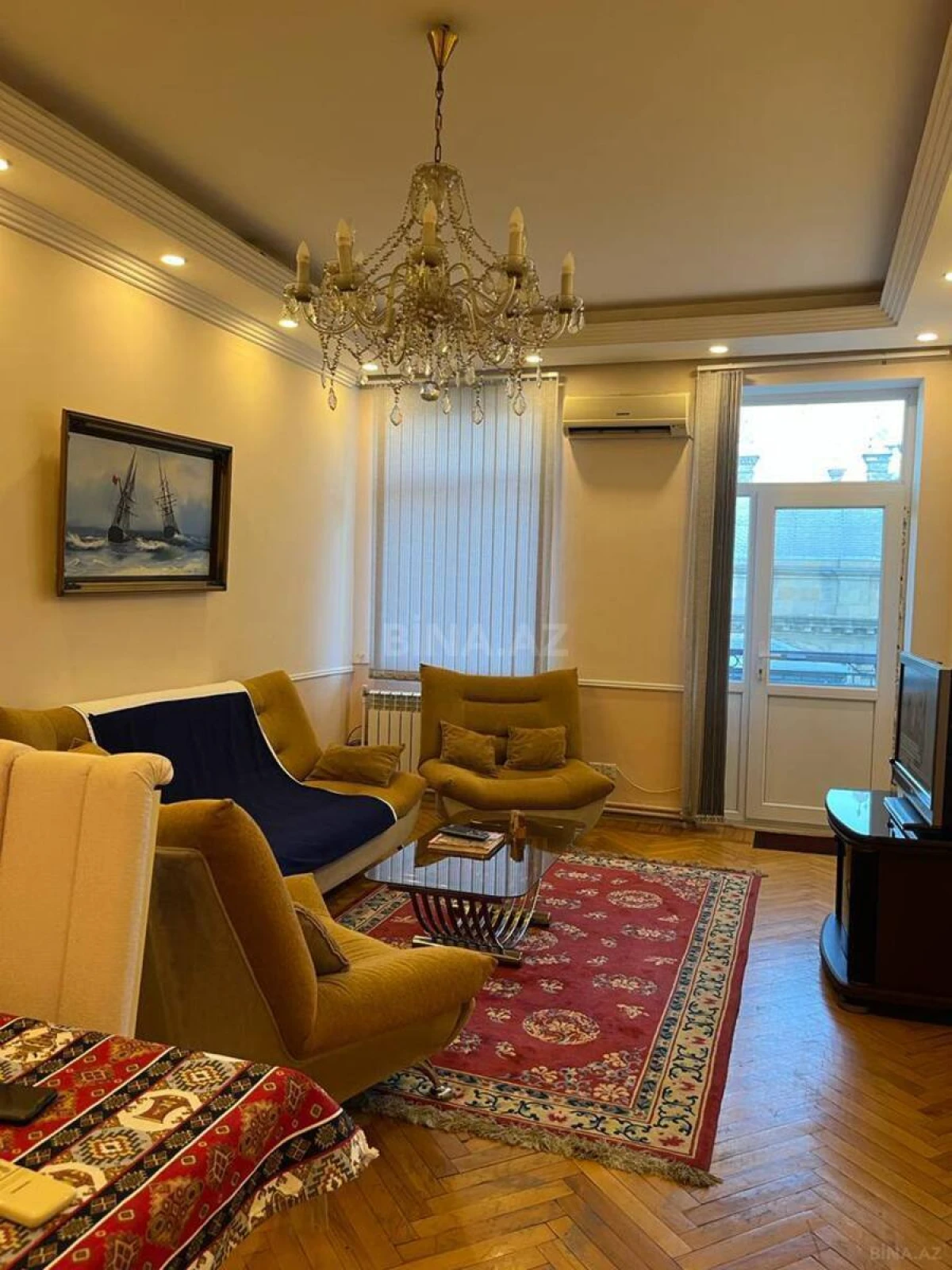 Kirayə verilir 2 otaqlı mənzil 60 m²