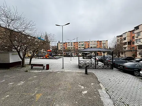 Satılır 2 otaqlı mənzil 38 m²