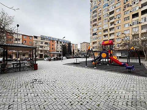 Satılır 2 otaqlı mənzil 38 m²