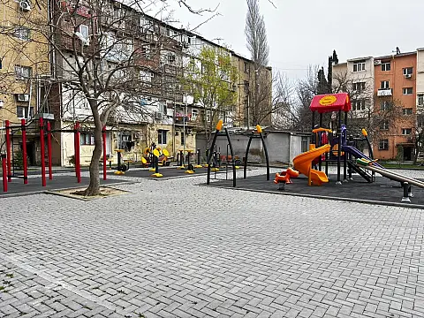 Satılır 2 otaqlı mənzil 38 m²