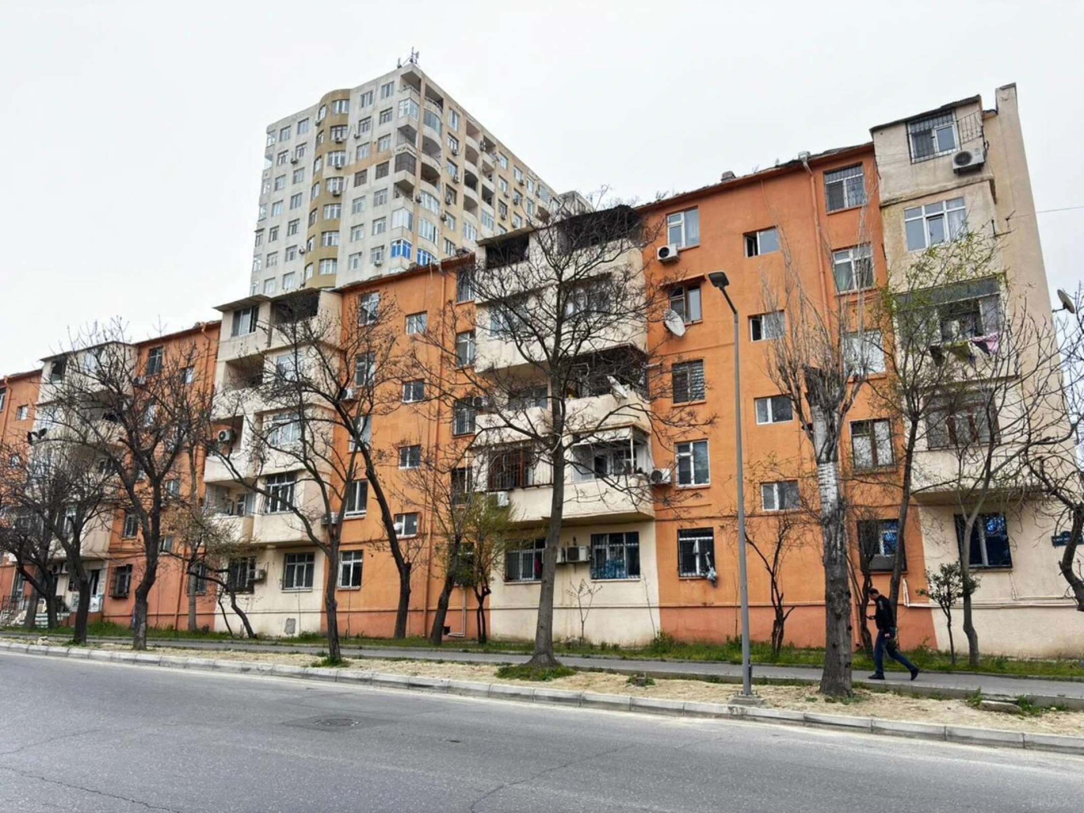 Satılır 2 otaqlı mənzil 38 m²