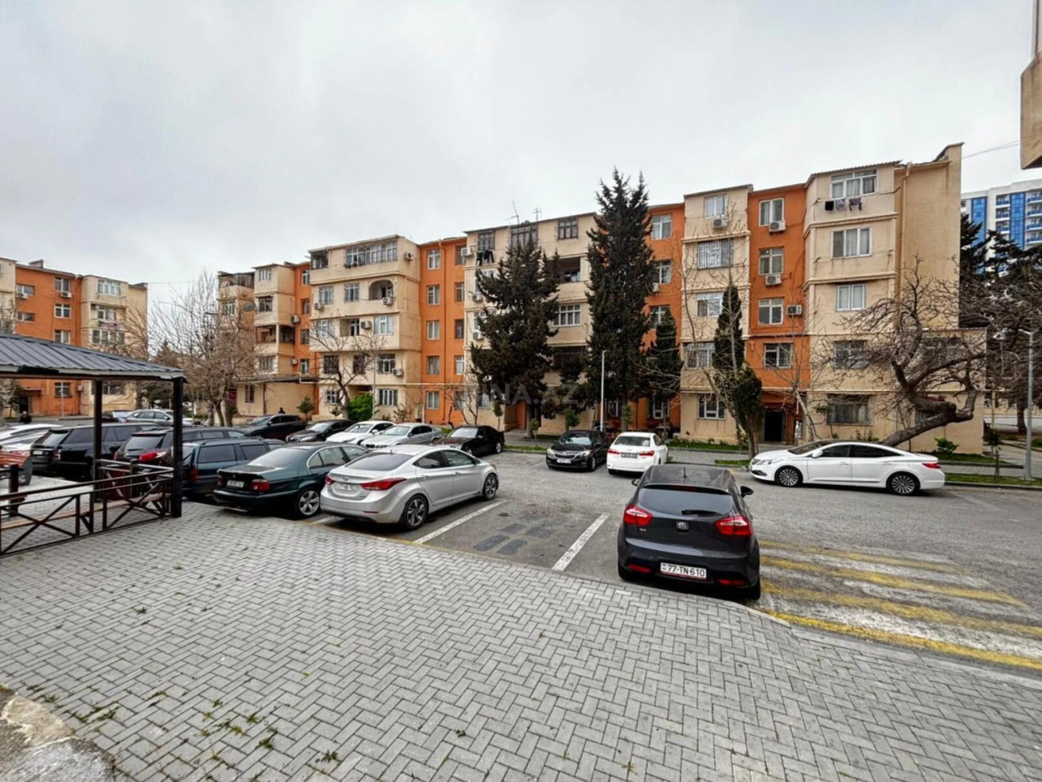 Satılır 2 otaqlı mənzil 38 m²