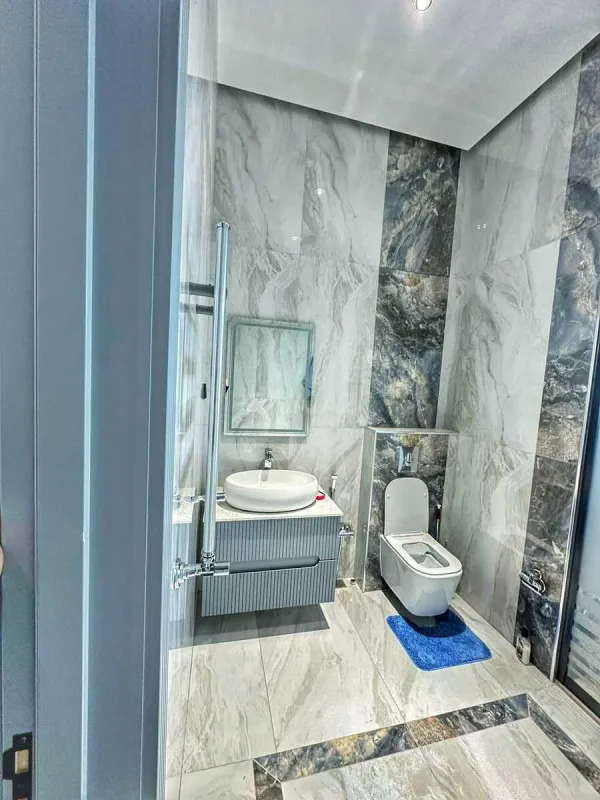 Satılır 5 otaqlı həyət evi 270 m²